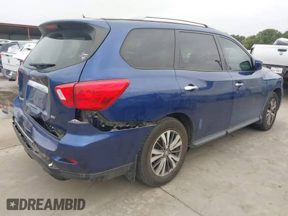 2017 Nissan Pathfinder SL with VIN 5N1DR2MNXHC902170, listed as a IAAI auction lot 42649388 with 132,445 mi miles and . Bid and sale history available at DreamBid. Image 4.