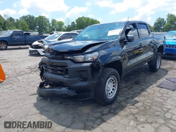 2025 Chevrolet Colorado 2WD Work Truck z VIN 1GCPSBEK4S1153119, wystawiony jako IAAI lot #42865122 z przebiegiem 17 359 mil mil oraz . Historia ofert i sprzedaży dostępna na DreamBid. Obrazek 16.