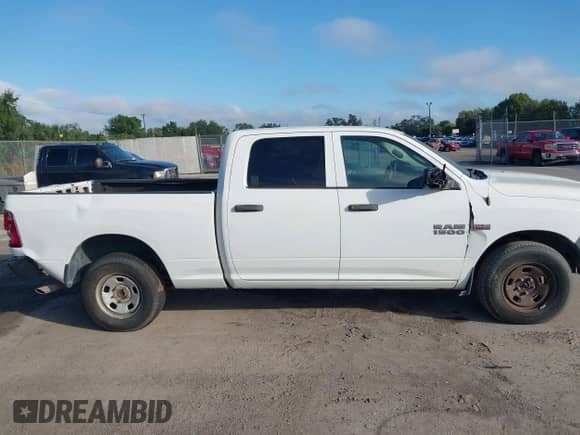 2016 Ram 1500 Tradesman с VIN 1C6RR7ST4GS145092, выставлен на аукционе IAAI как лот 43557470 с пробегом 300 961 миль миль и . История ставок и продаж доступна на DreamBid. Изображение 13.