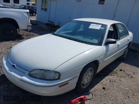 1995 Chevrolet Lumina с VIN 2G1WL52M9S1147643, выставлен на аукционе IAAI как лот 42382872 с пробегом 120 692 миль миль и . История ставок и продаж доступна на DreamBid. Изображение 6.
