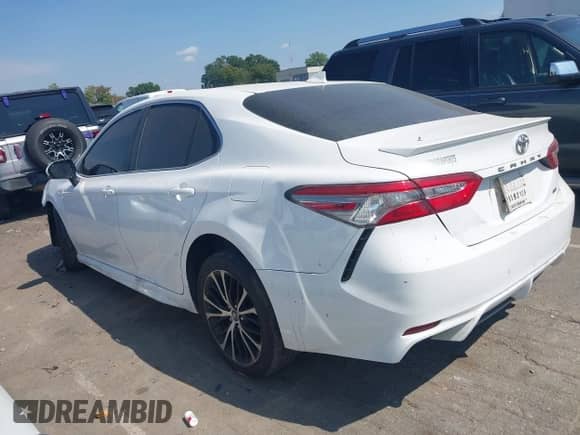2019 Toyota Camry LE с VIN 4T1B11HK3KU252186, выставлен на аукционе IAAI как лот 43291187 с пробегом 109 901 миль миль и . История ставок и продаж доступна на DreamBid. Изображение 13.