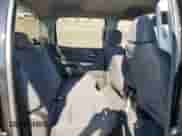 2019 Chevrolet Silverado 2500HD LT z VIN 1GC1KSEG5KF233677, wystawiony jako Copart lot #69764075 z przebiegiem 124 168 mil mil oraz Szkoda całkowita • Salvage title. Historia ofert i sprzedaży dostępna na DreamBid. Obrazek 10.