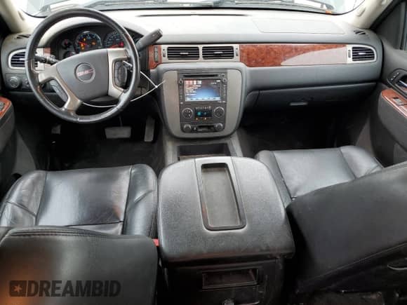 2013 GMC Sierra 1500 SLT с VIN 3GTP2WE74DG256127, выставлен на аукционе Copart как лот 56866815 с пробегом 188 650 миль миль и Списание • Salvage title. История ставок и продаж доступна на DreamBid. Изображение 8.