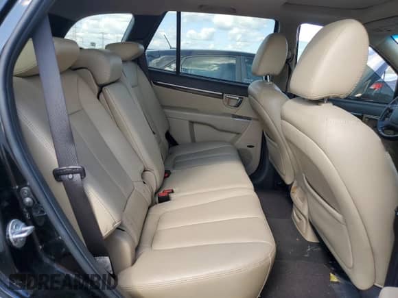 2011 Hyundai Santa Fe Limited с VIN 5XYZKDAG8BG073845, выставлен на аукционе Copart как лот 81771725 с пробегом 98 698 миль миль и Списание • Salvage title. История ставок и продаж доступна на DreamBid. Изображение 10.