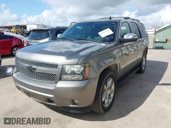 2012 Chevrolet Tahoe LTZ с VIN 1GNSKCE07CR227450, выставлен на аукционе IAAI как лот 42543473 с пробегом 158 555 миль миль и . История ставок и продаж доступна на DreamBid. Изображение 2.