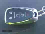 2019 Chevrolet Malibu LT с VIN 1G1ZD5ST7KF222835, выставлен на аукционе IAAI как лот 43215561 с пробегом 110 798 миль миль и . История ставок и продаж доступна на DreamBid. Изображение 11.