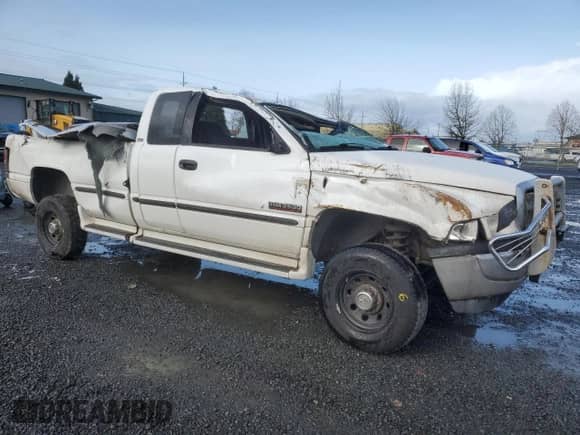 1998 Dodge 2500 with VIN 1B7KF2366WJ246332, listed as a Copart auction lot 50051475 with Not provided miles and Salvage title. Bid and sale history available at DreamBid. Image 4.