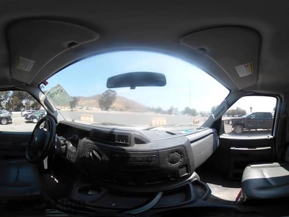 2011 Ford Econoline Cargo Commercial z VIN 1FTNS2EW8BDA45160, wystawiony jako IAAI lot #42143028 z przebiegiem 244 352 mil mil oraz . Historia ofert i sprzedaży dostępna na DreamBid. Obrazek 22.