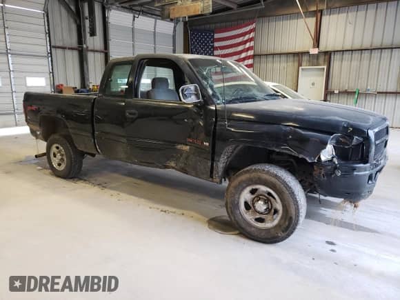 1996 Dodge 1500 with VIN 3B7HF13Z6TG139535, listed as a Copart auction lot 46540125 with 152,360 mi miles and Non repairable. Bid and sale history available at DreamBid. Image 4.