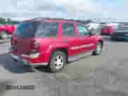 2002 Chevrolet TrailBlazer LS z VIN 1GNDT13S022332787, wystawiony jako IAAI lot #42739318 z przebiegiem 155 190 mil mil oraz . Historia ofert i sprzedaży dostępna na DreamBid. Obrazek 4.