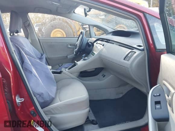 2011 Toyota Prius I z VIN JTDKN3DU6B0246384, wystawiony jako IAAI lot #43495788 z przebiegiem 320 451 mil mil oraz . Historia ofert i sprzedaży dostępna na DreamBid. Obrazek 5.