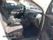 2020 Chevrolet Equinox LT с VIN 2GNAXLEX8L6188521, выставлен на аукционе IAAI как лот 42520523 с пробегом 74 110 миль миль и . История ставок и продаж доступна на DreamBid. Изображение 5.