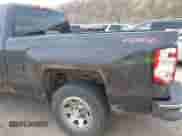 2014 Chevrolet Silverado 1500 Work Truck z VIN 1GCNKPEC6EZ296723, wystawiony jako IAAI lot #42026115 z przebiegiem 247 718 mil mil oraz . Historia ofert i sprzedaży dostępna na DreamBid. Obrazek 18.
