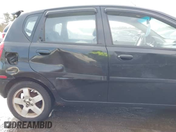 2007 Chevrolet Aveo LS с VIN KL1TD66637B737599, выставлен на аукционе IAAI как лот 41732661 с пробегом 144 635 миль миль и . История ставок и продаж доступна на DreamBid. Изображение 12.