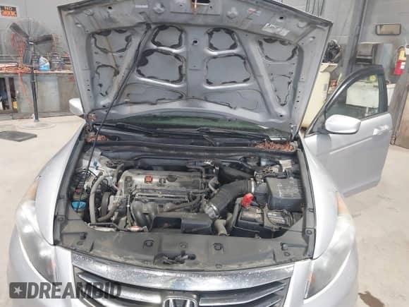 2011 Honda Accord EX with VIN 1HGCP2E7XBA157608, listed as a IAAI auction lot 43015807 with 140,270 mi miles and . Bid and sale history available at DreamBid. Image 10.