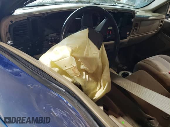 2003 GMC Sierra 1500 SLE с VIN 1GTEC14T03Z123773, выставлен на аукционе Copart как лот 66214455 с пробегом Не указан миль и Списание • Salvage title. История ставок и продаж доступна на DreamBid. Изображение 8.