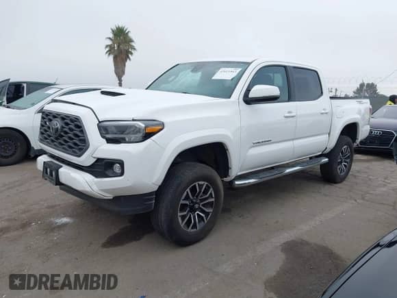 2020 Toyota Tacoma SR5 с VIN 3TMAZ5CN8LM131547, выставлен на аукционе IAAI как лот 43411863 с пробегом 97 412 миль миль и . История ставок и продаж доступна на DreamBid. Изображение 2.