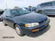 1995 Toyota Camry LE z VIN JT2SK12E1S0330730, wystawiony jako IAAI lot #42916715 z przebiegiem 139 883 mil mil oraz . Historia ofert i sprzedaży dostępna na DreamBid. Obrazek 1.