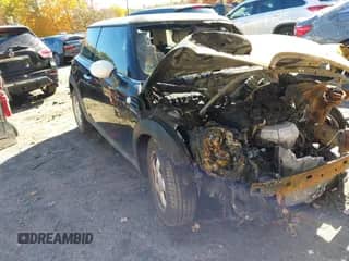 2011 MINI Hardtop with VIN WMWSU3C54BT094209, listed as a IAAI auction lot 43484435 with Not provided miles and . Bid and sale history available at DreamBid. Image 1.