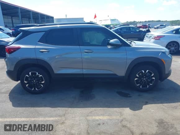 2023 Chevrolet TrailBlazer LT с VIN KL79MRSLXPB203903, выставлен на аукционе IAAI как лот 43064996 с пробегом 10 713 миль миль и . История ставок и продаж доступна на DreamBid. Изображение 13.