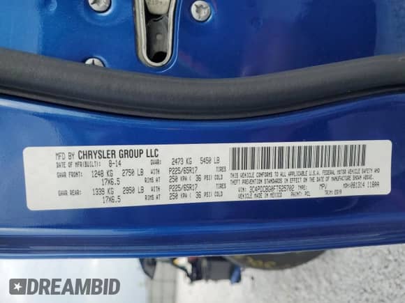 2015 Dodge Journey SXT with VIN 3C4PDCBG0FT525702, listed as a Copart auction lot 81472705 with 151,186 mi miles and Salvage title. Bid and sale history available at DreamBid. Image 13.