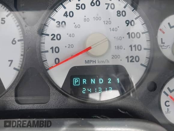 2008 Dodge 1500 SLT with VIN 1D7HU18288S525798, listed as a IAAI auction lot 42448870 with 241,313 mi miles and . Bid and sale history available at DreamBid. Image 15.