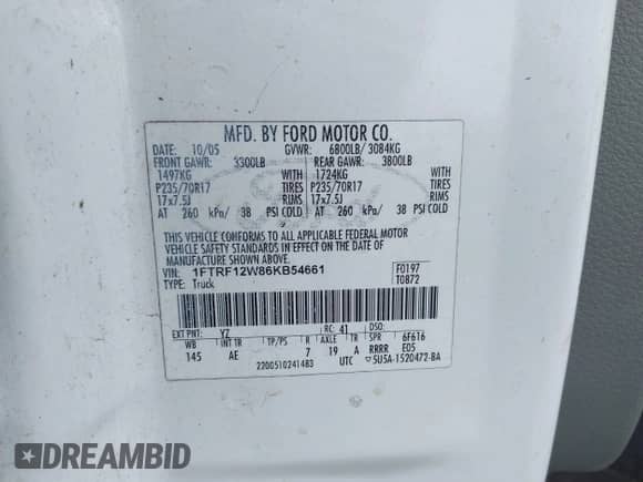 2006 Ford F-150 XL z VIN 1FTRF12W86KB54661, wystawiony jako IAAI lot #42581375 z przebiegiem 309 793 mil mil oraz . Historia ofert i sprzedaży dostępna na DreamBid. Obrazek 9.
