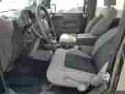 2010 Jeep Wrangler Islander z VIN 1J4AA2D16AL171507, wystawiony jako Copart lot #61957905 z przebiegiem 132 462 mil mil oraz Czysty tytuł • Clean title. Historia ofert i sprzedaży dostępna na DreamBid. Obrazek 7.