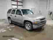 2003 Chevrolet Tahoe Special Service z VIN 1GNEK13V13J252164, wystawiony jako Copart lot #45105835 z przebiegiem 200 178 mil mil oraz Nie do naprawy • Non repairable. Historia ofert i sprzedaży dostępna na DreamBid. Obrazek 4.