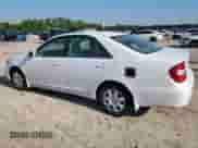 2003 Toyota Camry XLE z VIN 4T1BE32K03U123591, wystawiony jako Copart lot #71277225 z przebiegiem 179 856 mil mil oraz Czysty tytuł • Clean title. Historia ofert i sprzedaży dostępna na DreamBid. Obrazek 2.