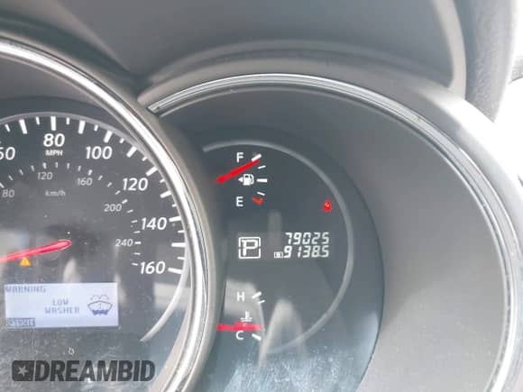 2014 Nissan Murano S с VIN JN8AZ1MUXEW416577, выставлен на аукционе IAAI как лот 42483532 с пробегом 79 025 миль миль и . История ставок и продаж доступна на DreamBid. Изображение 15.