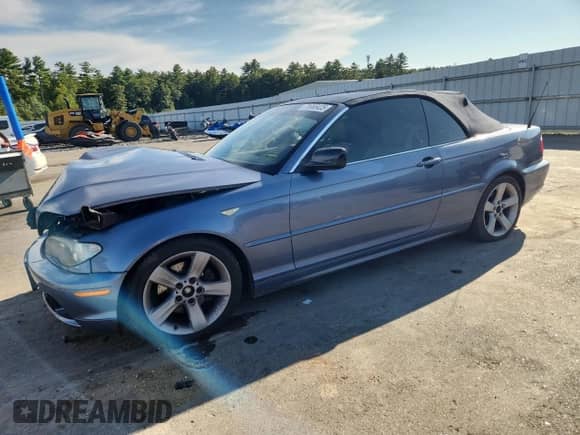 2005 BMW 3 Series 325Ci with VIN WBABW33475PL34934, listed as a Copart auction lot 71666425 with 162,261 mi miles and Salvage title. Bid and sale history available at DreamBid. Image 1.