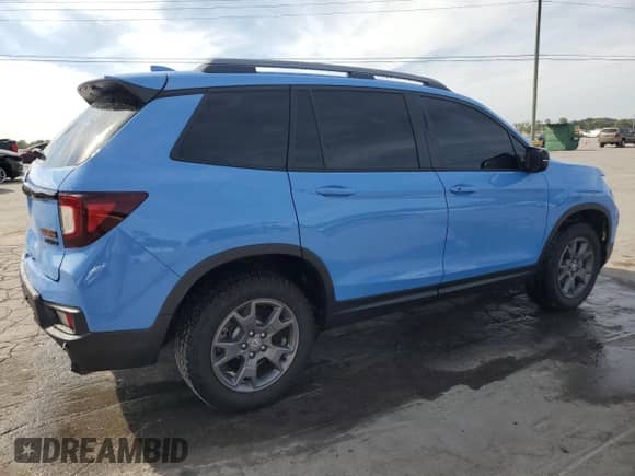 2024 Honda Passport TrailSport с VIN 5FNYF8H63RB007841, выставлен на аукционе Copart как лот 70478275 с пробегом 32 167 миль миль и Списание • Salvage title. История ставок и продаж доступна на DreamBid. Изображение 3.