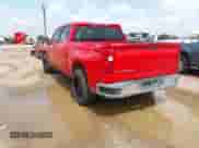 2019 Chevrolet Silverado 1500 LT с VIN 3GCPWCEDXKG260334, выставлен на аукционе IAAI как лот 42638980 с пробегом 98 300 миль миль и . История ставок и продаж доступна на DreamBid. Изображение 3.