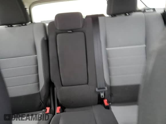 2014 Ford Escape SE with VIN 1FMCU0GXXEUE24592, listed as a Copart auction lot 81490305 with 128,044 mi miles and Clean title. Bid and sale history available at DreamBid. Image 10.