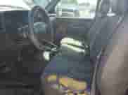 2007 Chevrolet Silverado 1500 Work Truck с VIN 1GCEC19X07Z123077, выставлен на аукционе Copart как лот 85562425 с пробегом 331 399 миль миль и Списание • Salvage title. История ставок и продаж доступна на DreamBid. Изображение 7.