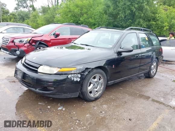 2002 Saturn LW с VIN 1G8JW84R22Y560997, выставлен на аукционе IAAI как лот 42406591 с пробегом 201 060 миль миль и . История ставок и продаж доступна на DreamBid. Изображение 2.