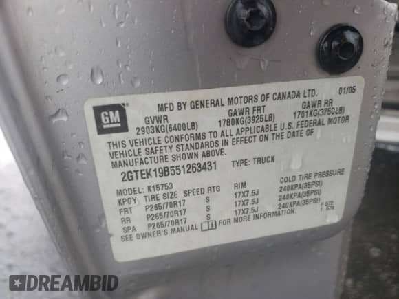 2005 GMC Sierra 1500 SLT z VIN 2GTEK19B551263431, wystawiony jako Copart lot #60635575 z przebiegiem 299 324 mil mil oraz Szkoda całkowita • Salvage title. Historia ofert i sprzedaży dostępna na DreamBid. Obrazek 12.