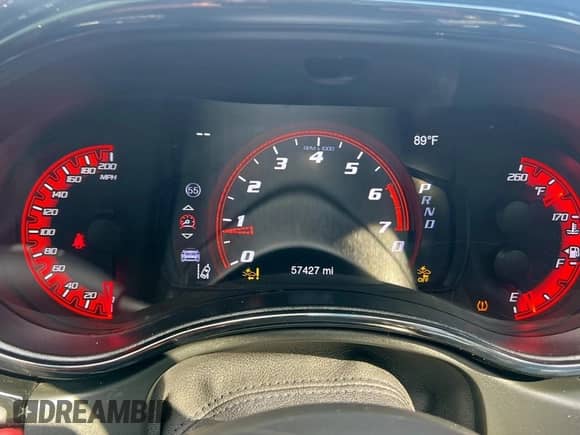2021 Dodge Durango SRT Hellcat z VIN 1C4SDJH97MC740817, wystawiony jako Copart lot #86167725 z przebiegiem 57 427 mil mil oraz Czysty tytuł • Clean title. Historia ofert i sprzedaży dostępna na DreamBid. Obrazek 8.