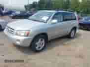 2005 Toyota Highlander with VIN JTEEP21A650071226, listed as a IAAI auction lot 42846808 with 182,698 mi miles and . Bid and sale history available at DreamBid. Image 2.