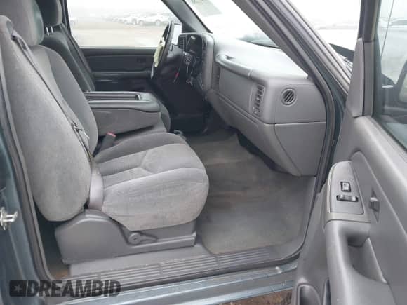 2006 Chevrolet Silverado 1500 Work Truck с VIN 1GCEC19X76Z128257, выставлен на аукционе IAAI как лот 41437288 с пробегом 201 791 миль миль и . История ставок и продаж доступна на DreamBid. Изображение 5.