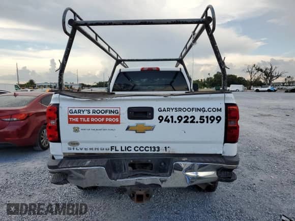 2015 Chevrolet Silverado 2500HD Work Truck z VIN 1GC1CUEG1FF636411, wystawiony jako Copart lot #63371555 z przebiegiem 68 441 mil mil oraz Szkoda całkowita • Salvage title. Historia ofert i sprzedaży dostępna na DreamBid. Obrazek 6.
