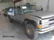 1998 Chevrolet Silverado 2500 с VIN 1GCGK29J1WE186496, выставлен на аукционе IAAI как лот 42738997 с пробегом 196 788 миль миль и . История ставок и продаж доступна на DreamBid. Изображение 1.