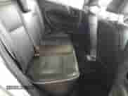 2011 Ford Fiesta SE z VIN 3FADP4BJ1BM207366, wystawiony jako Copart lot #83856805 z przebiegiem 169 433 mil mil oraz Szkoda całkowita • Salvage title. Historia ofert i sprzedaży dostępna na DreamBid. Obrazek 10.
