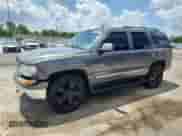 2002 Chevrolet Tahoe LT z VIN 1GNEK13Z02J311254, wystawiony jako Copart lot #62494695 z przebiegiem 270 399 mil mil oraz Szkoda całkowita • Salvage title. Historia ofert i sprzedaży dostępna na DreamBid. Obrazek 1.