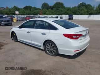 2015 Hyundai Sonata Sport с VIN 5NPE34AF1FH110851, выставлен на аукционе IAAI как лот 42840062 с пробегом 147 047 миль миль и . История ставок и продаж доступна на DreamBid. Изображение 3.