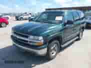 2002 Chevrolet Tahoe LT с VIN 1GNEC13Z42J343170, выставлен на аукционе IAAI как лот 42595305 с пробегом 383 405 миль миль и . История ставок и продаж доступна на DreamBid. Изображение 18.