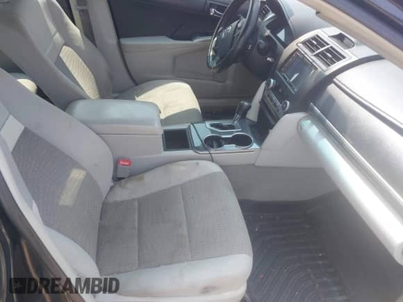 2013 Toyota Camry LE z VIN 4T1BD1FK9DU092389, wystawiony jako IAAI lot #42423524 z przebiegiem 312 006 mil mil oraz . Historia ofert i sprzedaży dostępna na DreamBid. Obrazek 5.