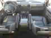 2002 Land Rover Discovery с VIN SALTW12412A748747, выставлен на аукционе Copart как лот 47189965 с пробегом 130 237 миль миль и Списание • Salvage title. История ставок и продаж доступна на DreamBid. Изображение 8.