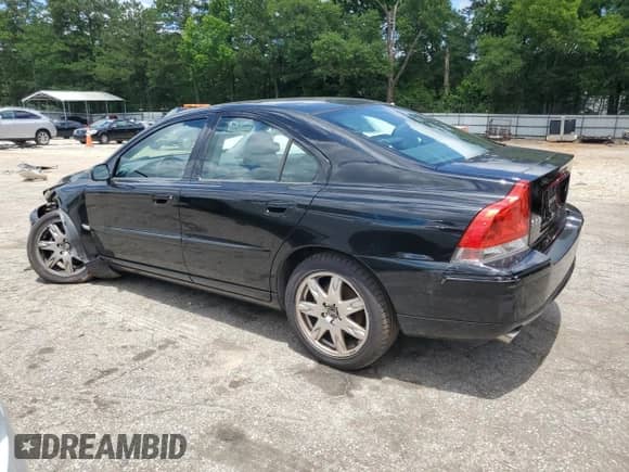 2006 Volvo S60 2.5L Turbo с VIN YV1RH592962539385, выставлен на аукционе Copart как лот 60590635 с пробегом 101 598 миль миль и Списание • Salvage title. История ставок и продаж доступна на DreamBid. Изображение 2.